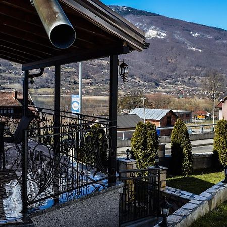Ema Guest House Plav Exterior photo