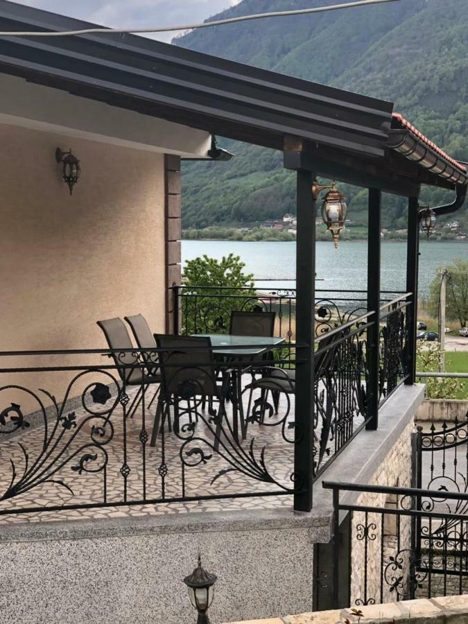 Ema Guest House Plav Exterior photo