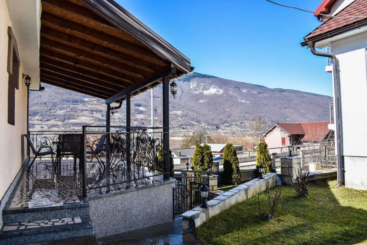 Ema Guest House Plav Exterior photo